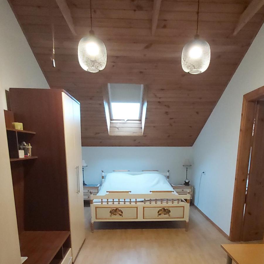 Tiesiog Hostelis Salcininkai ภายนอก รูปภาพ