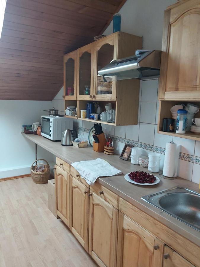 Tiesiog Hostelis Salcininkai ภายนอก รูปภาพ